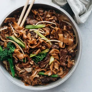 Beef Chow Fun 牛河粉