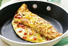 Chili, Onion & Cheese Omelette