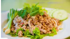 Spicy Labb Chicken Salad