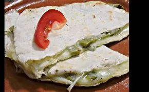 Quesadilla Con Nopales