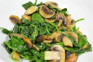 Sautéed Spinach & Button Mushrooms