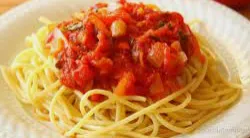 Spaghetti with Tomato Sauce