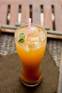 Fresh Made Lychee Ice Tea