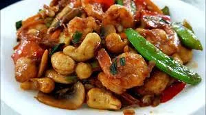 Prawn With Cashew Nuts (Vegetarian 'Seafood')