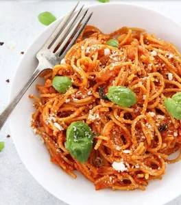 Pasta with Pomodoro Sauce