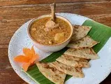 Roti & Massaman