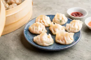 Steamed Shrimp Dumplings (6 Pcs)