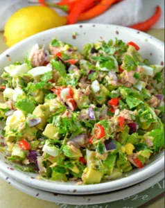 Spicy Tuna & Avocado Salad