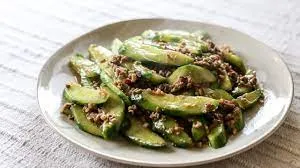 Stir-Fried Spicy Pig Kidney with Cucumber