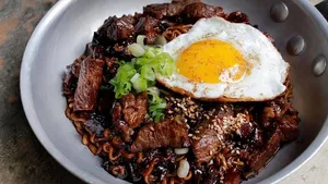 Prime Short Rib Chapa Guri 猪肉炸酱拉面 짜파구리