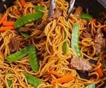 Beef Chow Mein With Chinese Vegetable