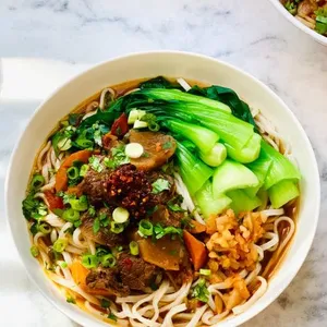 Aromatic Beef with Noodles in Soup