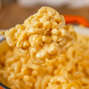 Macaroni & Cheese Hot Combo Platter