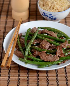 Sauteed Beef Filets With String Beans