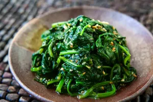 Flamed Spinach