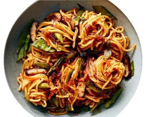 Mixed Vegetables Yaki Soba (Stir Fry Noodles)