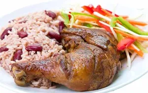 Creole Chicken Leg Lunch
