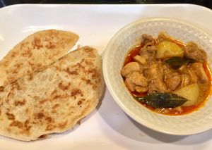 Chicken Curry with Rice/Roti / Paratha
