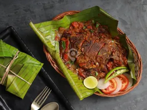Karimeen Pollichathu