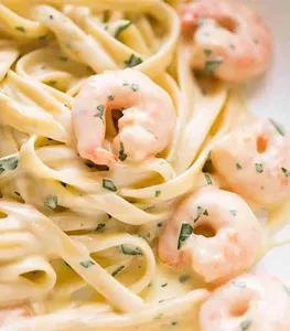 Creamy fettuccini Shrimps