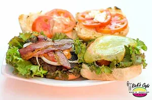 Jumbo Burger (Rick’s Cafe)