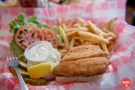 Fish Sandwich (Basket)