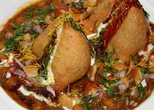 Samosa Chaat