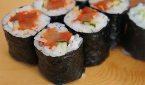 Maguro Maki Roll