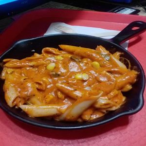 Red Sauce Pasta