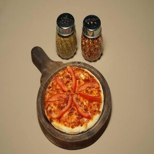 Tomato Pizza [Regular, 7 inches, Serves 1]