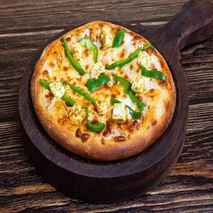 Veg Capsicum and panner pizza[7 inches]