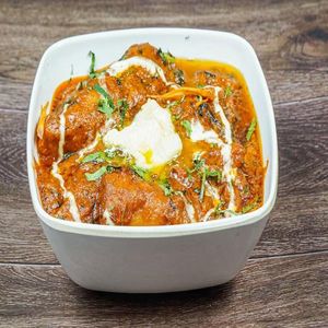 Soya Chaap Butter Masala