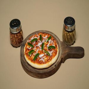 Onion and Capsicum Pizza [Regular, 7 inches, Serves 1]