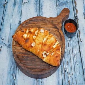 Paneer Tikka Garlic Bread