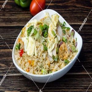 Chicken and Egg Fried Rice (750ml)