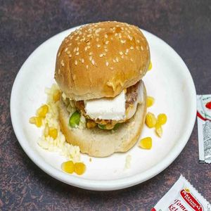 Corn Paneer Burger
