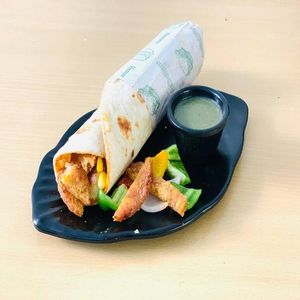 Aloo Tikka Roll