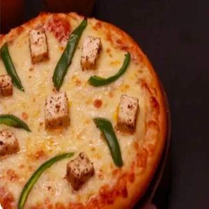 Paneer and Capsicum Pizza [7 inches]