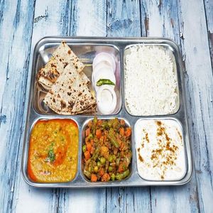 Veg Yellow Dal Thali