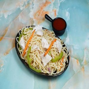 Chicken Hakka Noodles