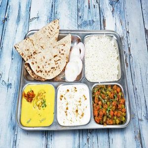 Kadhi Thali