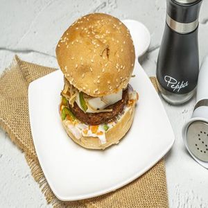 Cheese Paneer Noodles Burger