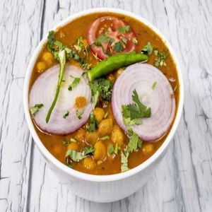 Chana Masala with 3 Tandoori Roti