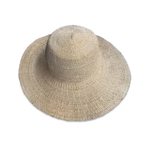 Sweet Licia's light brown hat