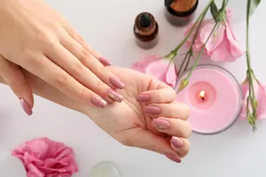 Grandeur Manicure