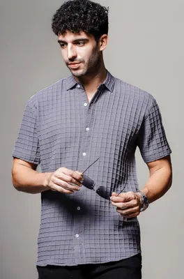 grey shirt