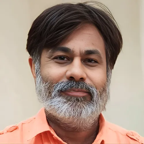 Abhay Kumar Alias Dhiraj Ojha