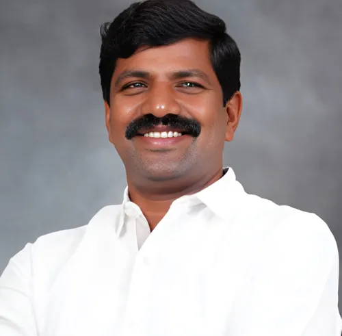 Vemula Veeresham