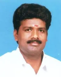 Thamizhselvan R