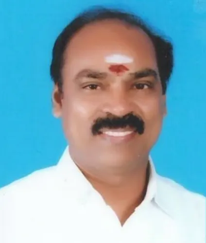 Kathirkamu K